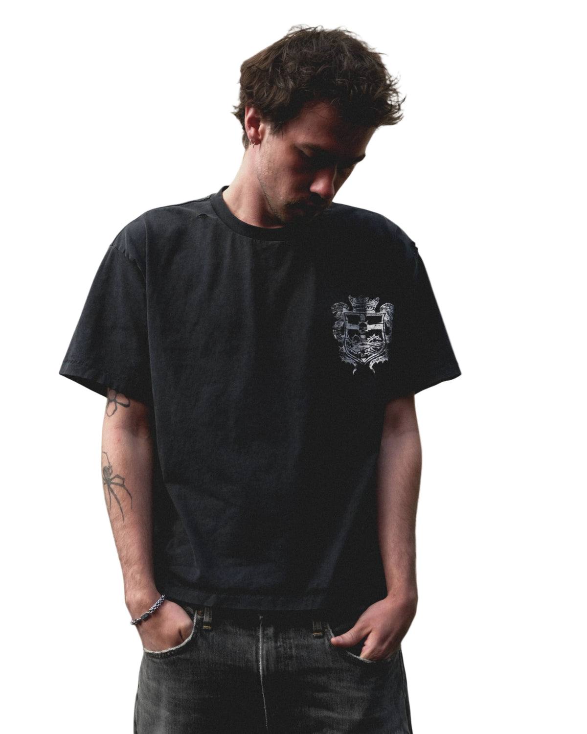 SKREST TEE